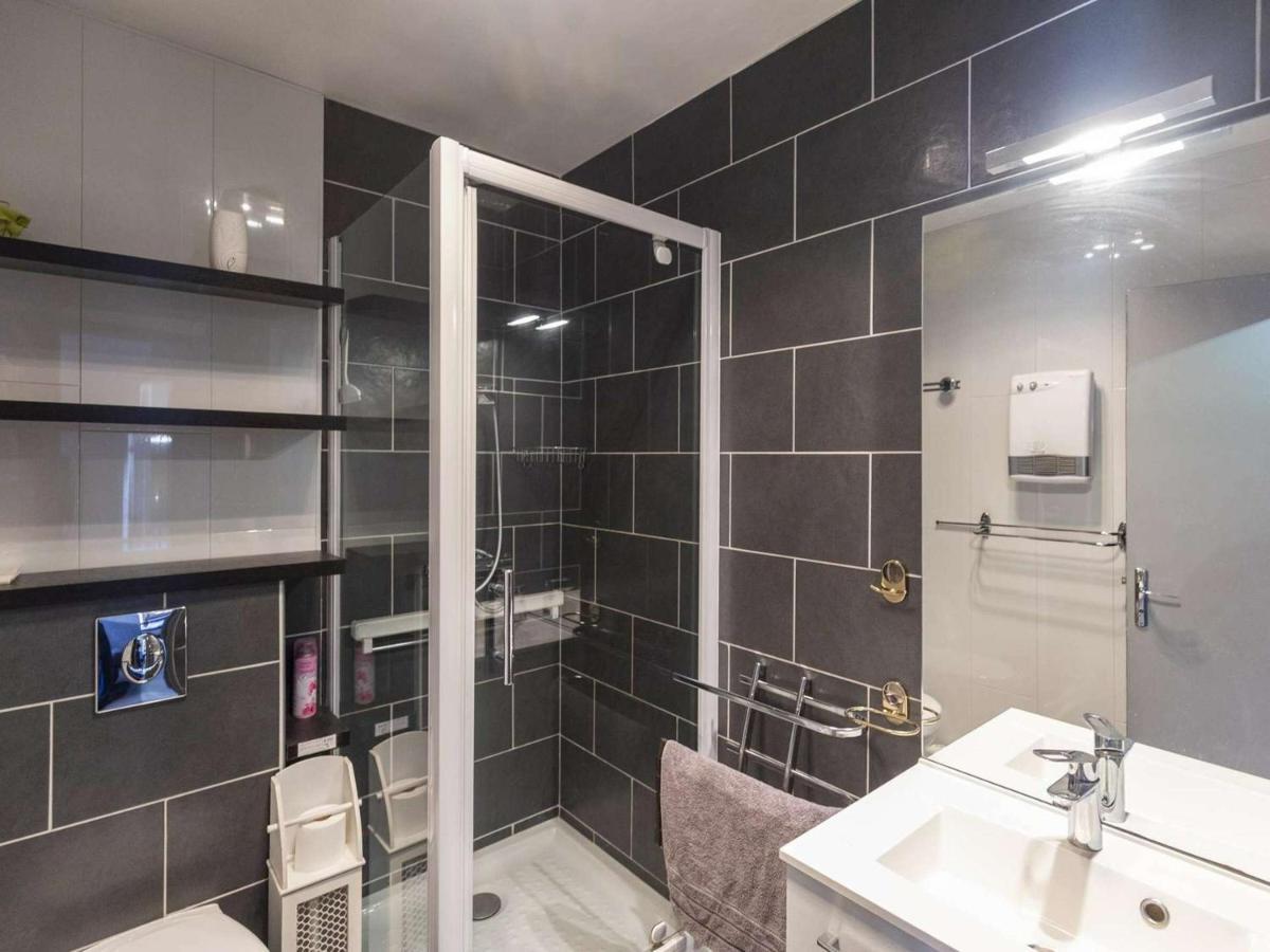 Cauterets: Apt 2 Chambres, Balcon, Wifi - Fr-1-401-26 Buitenkant foto